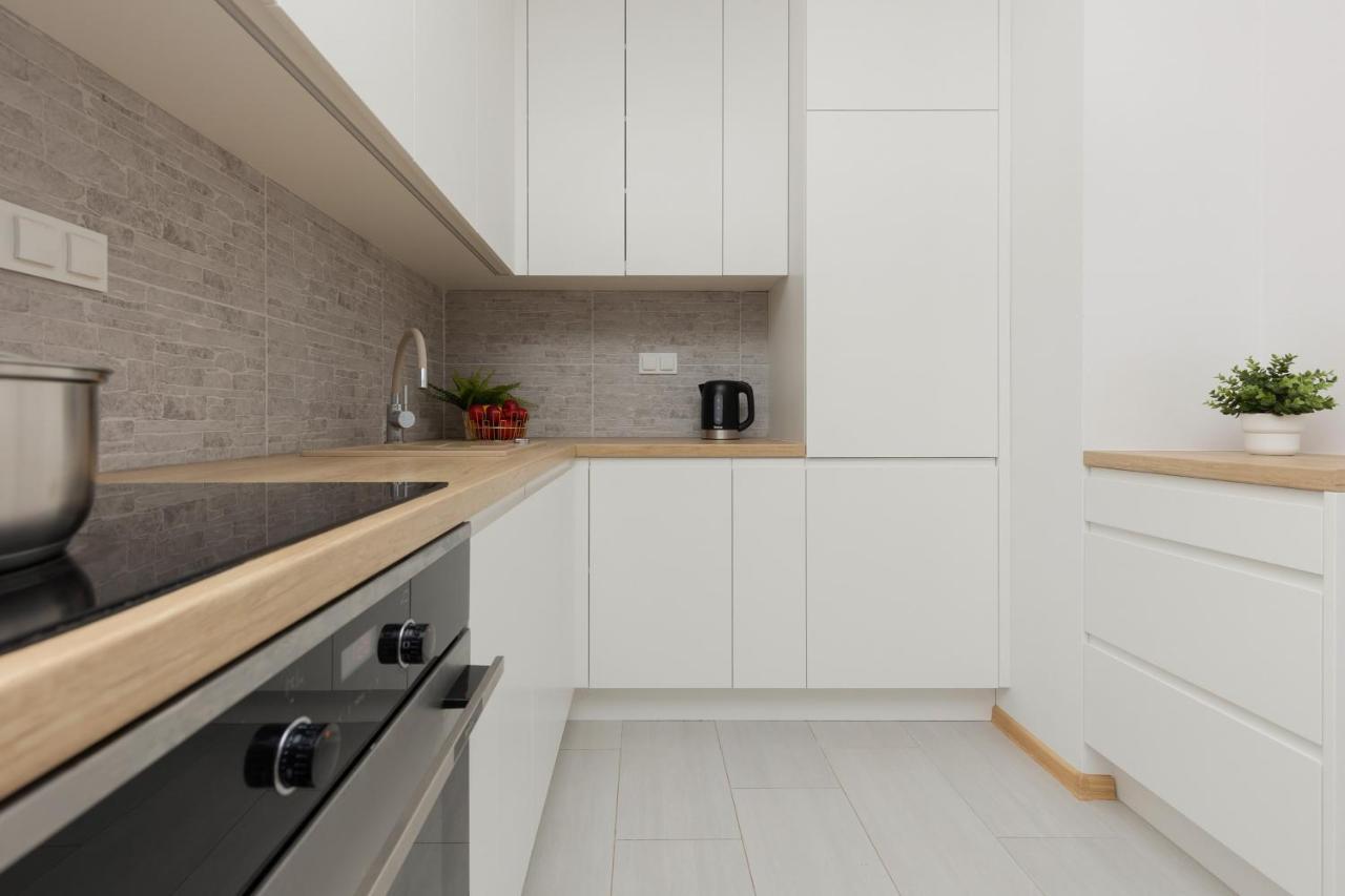 Warsaw Ulrychow Apartment With Parking By Renters Ngoại thất bức ảnh