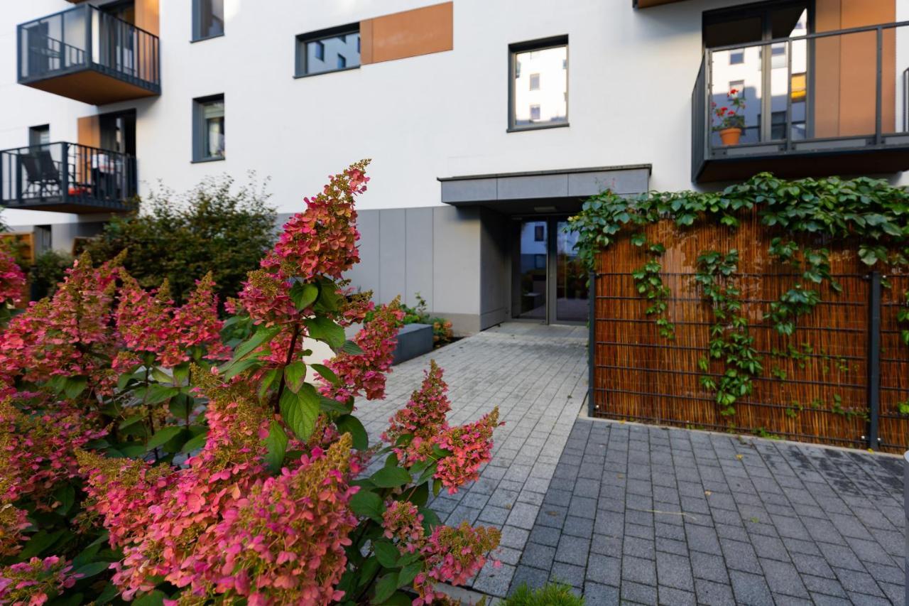 Warsaw Ulrychow Apartment With Parking By Renters Ngoại thất bức ảnh